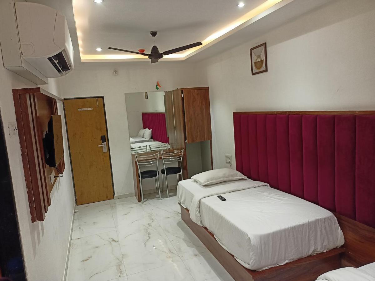 Hotel Palms Residency, Chembur Mumbai Eksteriør bilde