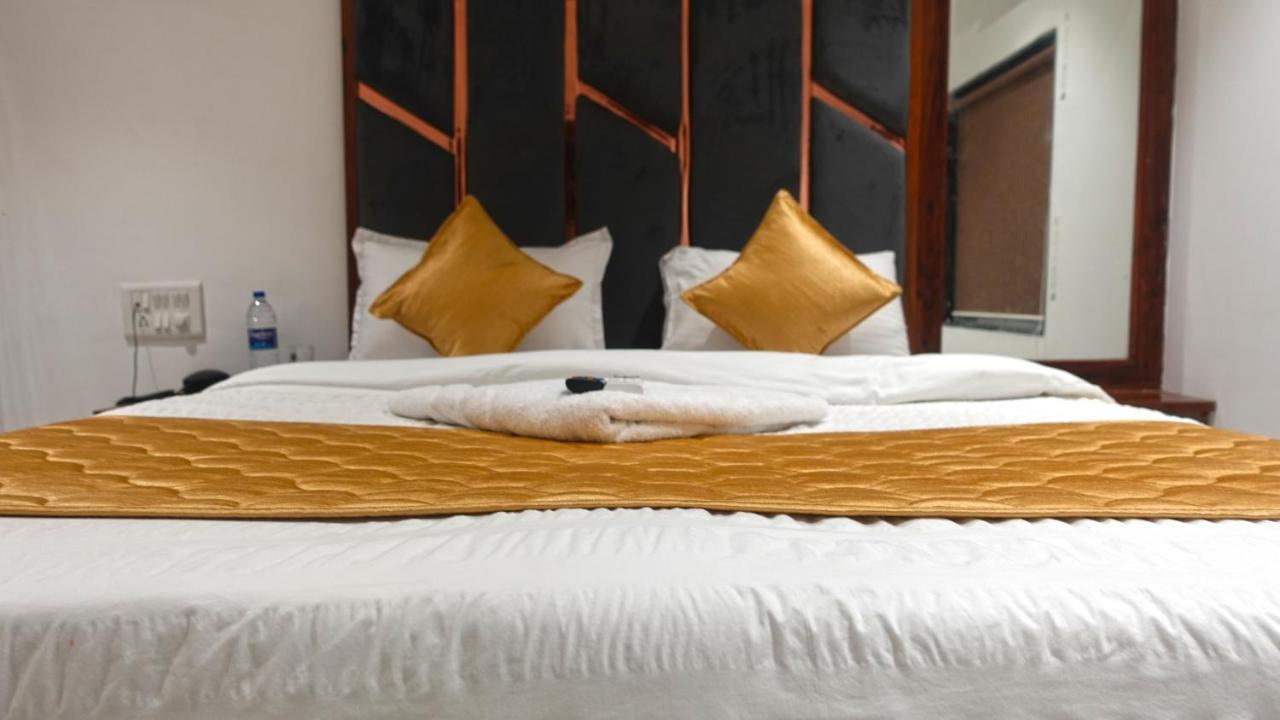 Hotel Palms Residency, Chembur Mumbai Eksteriør bilde