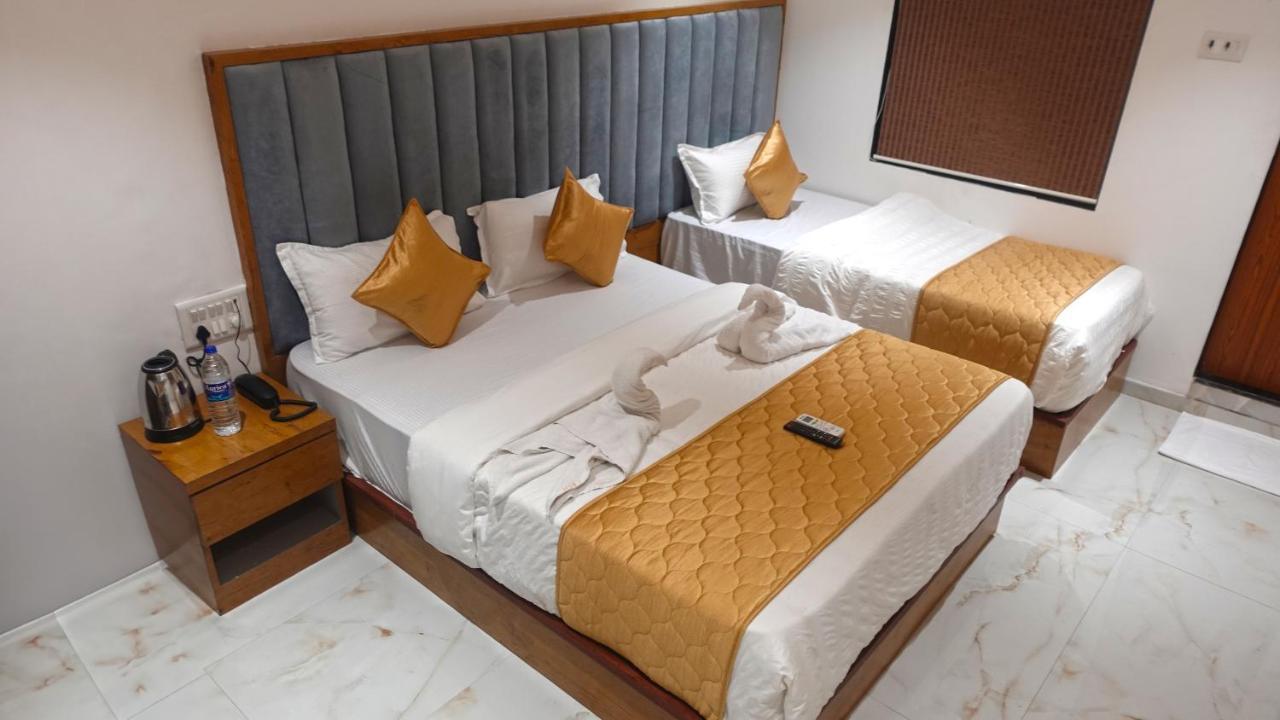 Hotel Palms Residency, Chembur Mumbai Eksteriør bilde