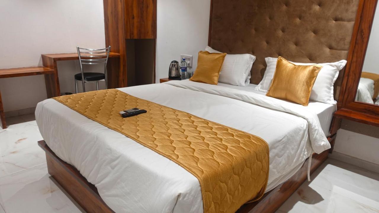 Hotel Palms Residency, Chembur Mumbai Eksteriør bilde